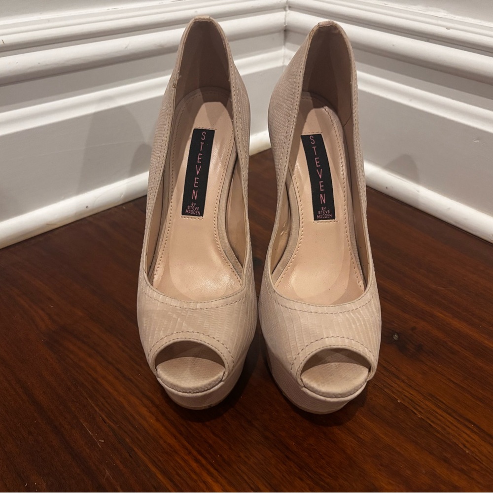 STEVEN Nude Peep Toe Heels